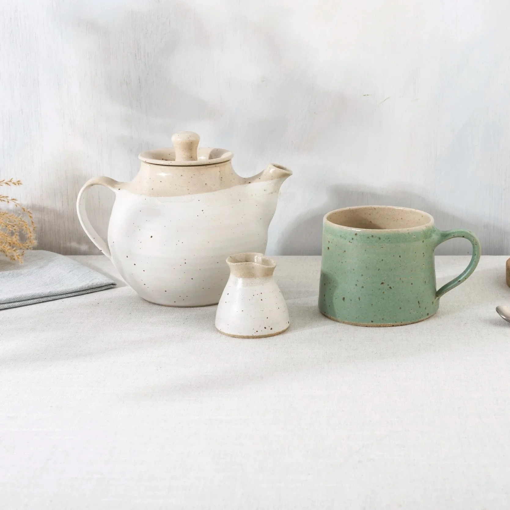 【最終Sale】英国製　ティーポット Teapottery BathTeapot Teapot | Large | Personalised Teapot — The Village Pottery